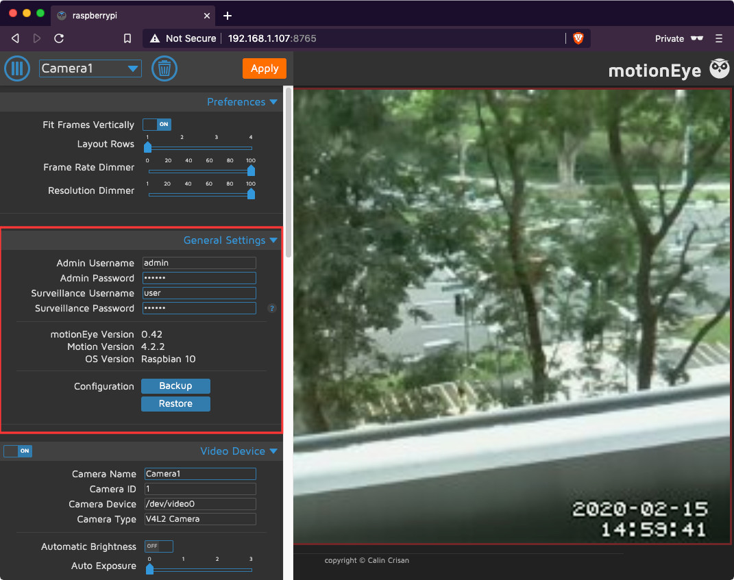 motioneye-0.42 with user credentials section highlighted